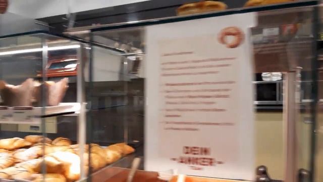 Обстригаю свои длинные волосы! Новая стрижка! В САЛОН КРАСОТЫ В МАСКЕ смотреть онлайн