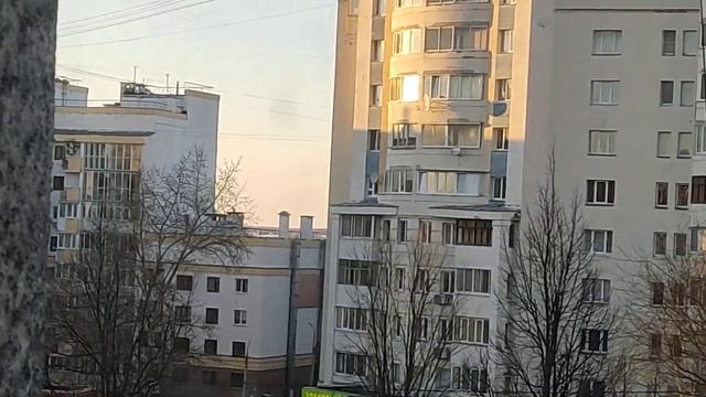 (Ммм... лифт со свастикой) Лифт МЛЗ 1987 г. @ Пр-кт Ленина, 47А (г. Владимир) смотреть онлайн