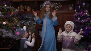 Снегурочка, Символ Года и наступающий Новый Год. Песня-танец "Мы повесим шарики".