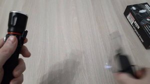 Фонарик светодиодный аккумуляторный мощный свет
