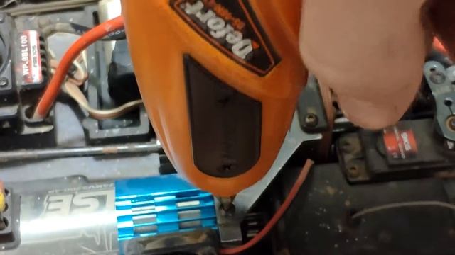 Обзор электро отвертки Defort DS-48N-LT смотреть онлайн