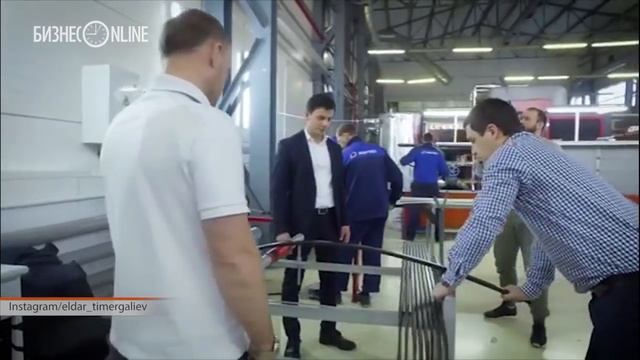 Флешмоб Mannequin Challenge на заводе клюшек Даниса Зарипова смотреть онлайн
