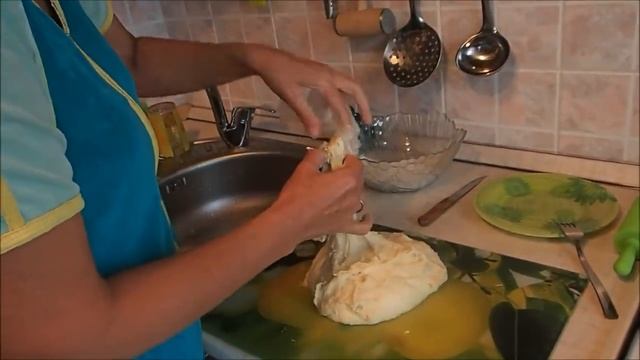 Лепешки на кефире. Вкусные лепешки получаются и быстро съедаются