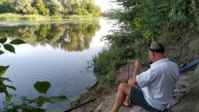Очередная яма на Северском Донце оказалась без лещей, мелочь на фидер,копчение дорады на даче смотреть онлайн