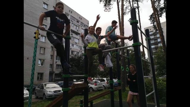 #своимируками #лайфхак #координационнаялестница Как сделать своими руками координационную лестницу.