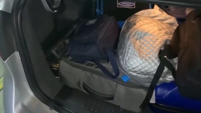 Cuantas maletas caben en un ford fiesta sedan (Ford SE o Titanium) смотреть онлайн
