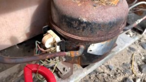 Indesit C138G - многострадальный холодильник