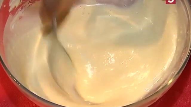 Колбаса в кляре. Быстро и вкусно! Утро на 5 смотреть онлайн