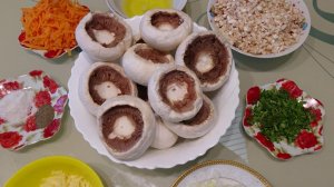 Съедаются СРАЗУ! Как МЯСО только ЛУЧШЕ. Фаршированные Шампиньоны в Духовке без МЯСА