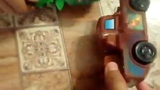 Нельзя подходить к незнакомым людям