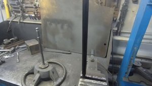 Самодельная рулевая колонка с регулировкой угла наклона на минитрактор.