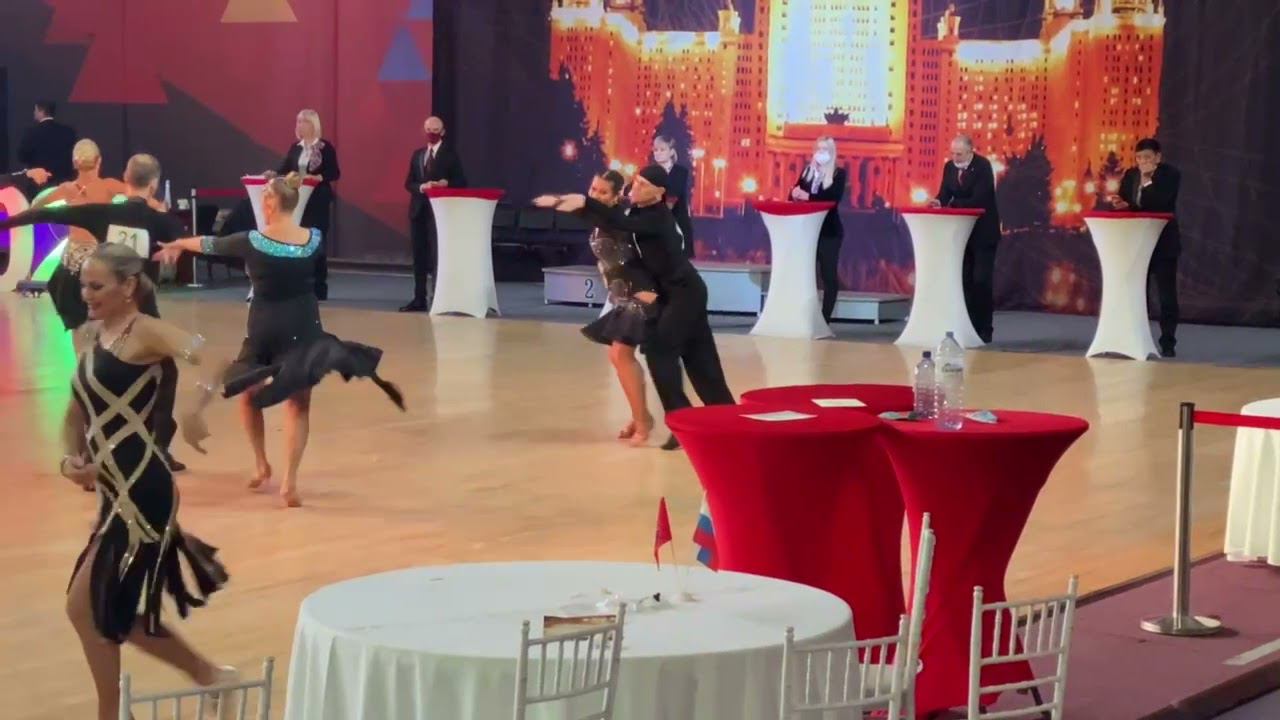 Кубок ФТСАРР Сеньоры-2 10 танцев 2021 г. Финал. Samba. Еськов Олег - Михина Юлия смотреть онлайн