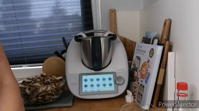 Нежное куриное филе с грибами в сливочном соусе. Рецепт в Термомикс. Формы от Pampered Chef. смотреть онлайн