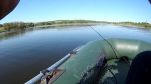 Как вытащить крючок из пальца. Слабонервным не смотреть!