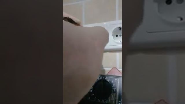 Проверяем заземление розеток!! смотреть онлайн