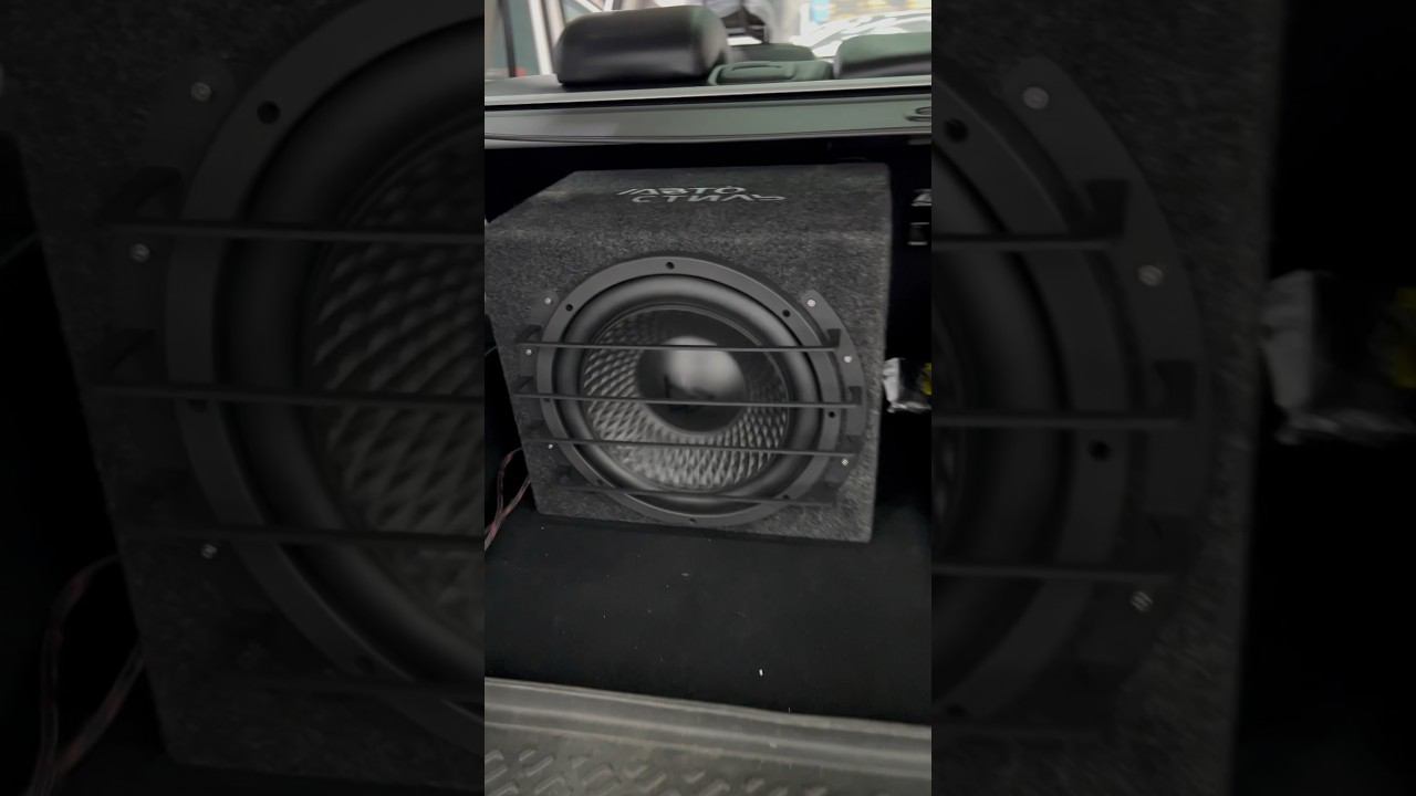 Автозвук по кайфу в Kia #youtubeshorts #music #sound #kia #автостиль смотреть онлайн