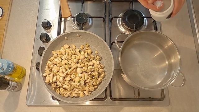 Паста с грибами ?. Итальянская кухня. Вегетарианские рецепты
