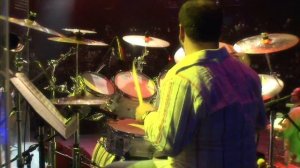 Armenchik "1 2 3" Live Gibson Amphitheatre 2007