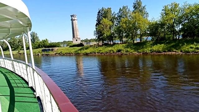 Теплоход Солнечный город