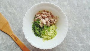 Заливной пирог с курицей и кабачком