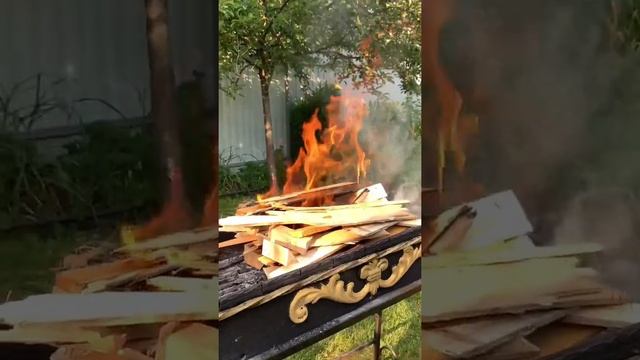 Печеный картофель на шампурах. смотреть онлайн