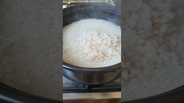 Редкий корейский гарнир рис с перловкой! Barley rice or bori bap