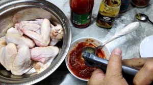 Как замариновать крылышки.КРЫЛЫШКИ НА УГЛЯХ. Самый вкусный маринад.