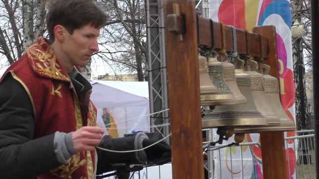 "Колокола России" @ у Большого Новодевичьего пруда 19.04.2015 (1)