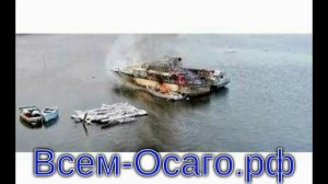 Загоревшееся на Москве-реке судно оказалось плавучим домом москвички