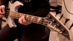 Tech 21 Bass Fly Rig & Jackson Concert Bass Minion JS1X test