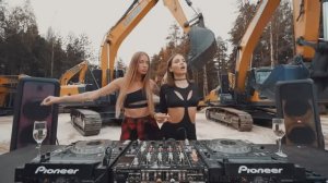 Natasha Wax & Sony Vibe - Excavators Party DJ Set (Techno Mix)
