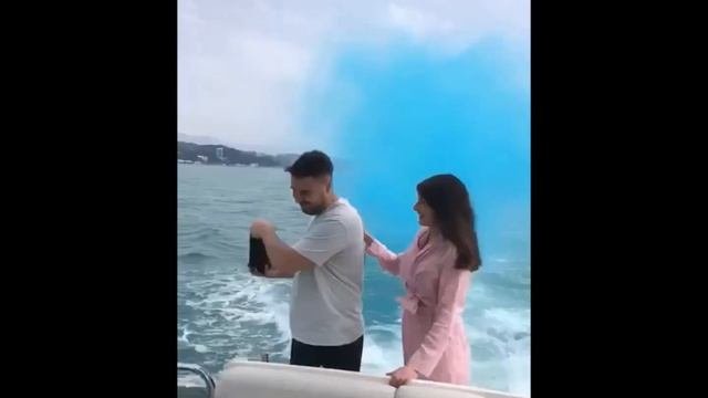 Аренда яхты в Сочи с капитаном недорого! Тел   89890898081