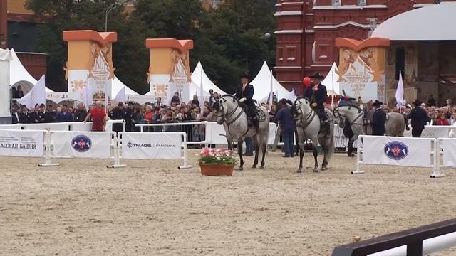 Выступление на Красной площади - Андалузская Королевская школа верховой езды