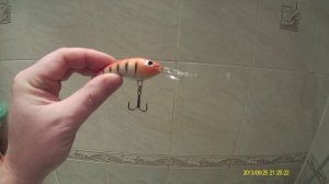 Поиск суспендера... Игра самодельных воблеров.