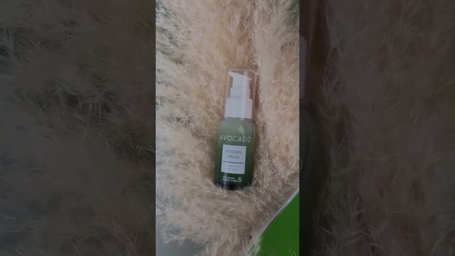 Корейская сыворотка для проблемной и жирной кожи лица Avocado Renewal Serum с экстрактом авокадо.