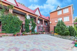 Отдых с детьми в пос.Новомихайловский. Новомихайловский снять жилье посуточно. «Айхал» ГОСТЕВОЙ ДОМ