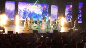 Айшат Айсаева   Вас много, я одна ГОД 18