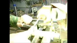 НЕОБЫЧНАЯ ШКАТУЛКА. СРАЗУ ИЗВИНЯЮСЬ ЗА КАЧЕСТВО СЪЕМКИ.