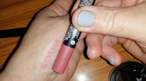 Не срезать попку, НЕТ- точилке AVON. Как пользоваться помадой - карандаш.