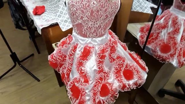 Платье трансформер в собранном виде. Часть 2 смотреть онлайн