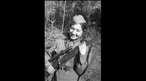 Во время ВОВ советские женщины заменяли мужчин в ПВО, ВВС и ВМФ в Красной армии