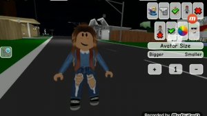 Играю в брокхавен и + 3 скина в роблокс ROBLOX