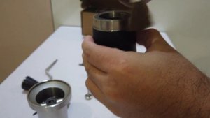 Kinu M47 Classic Manual Coffee Grinder Unboxing & Cleaning