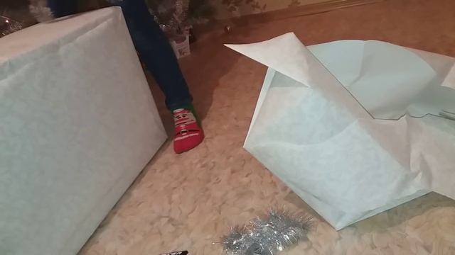 ЧТО ПОДАРИЛ ДЕД МОРОЗ ВАНЕ???))) смотреть онлайн