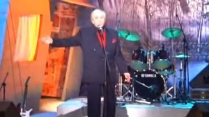 Зиновий Высоковский читает стих. В.С.Высоцкого