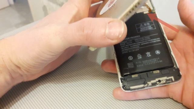 Вздулся аккумулятор смартфона xiaomi redmi 4x - замена батареи
