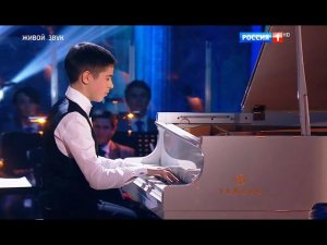Александр Доронин – Вальс до-диез минор, Ф. Шопен // Синяя птица 2016