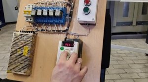 Действующая модель лифта с частотником алтивар 12