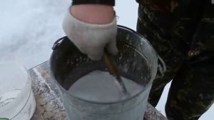 Удаляем запах аммиака в курятнике ,  старинный способ.