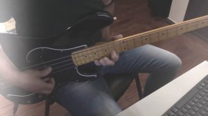 Crazy town- butterfly -bass cover